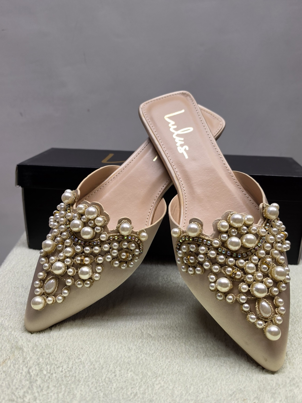 Lulu's Blush Pearl & Gold Beaded Pointed Mules